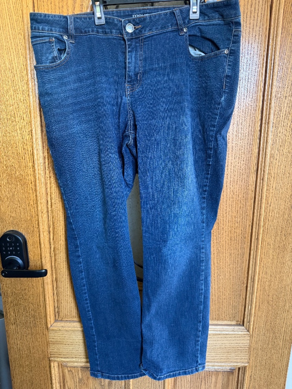 Maurices Dark wash straight leg jeans with a relaxed fit. Size: 16